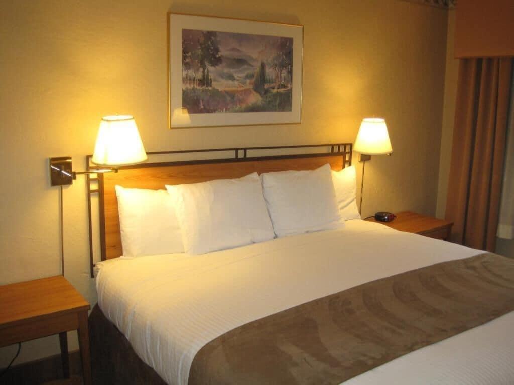 Travelodge By Wyndham Seattle By The Space Needle Eksteriør billede