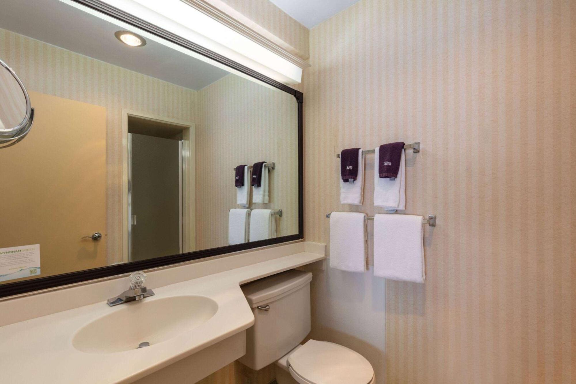 Travelodge By Wyndham Seattle By The Space Needle Eksteriør billede